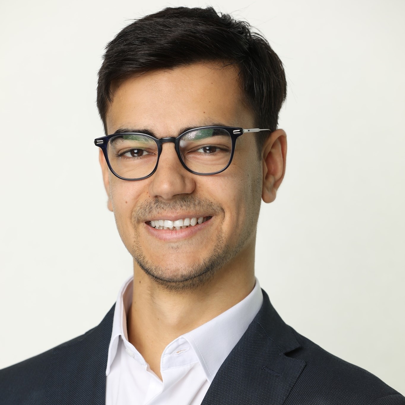 Alexandru 452777950275954565_o