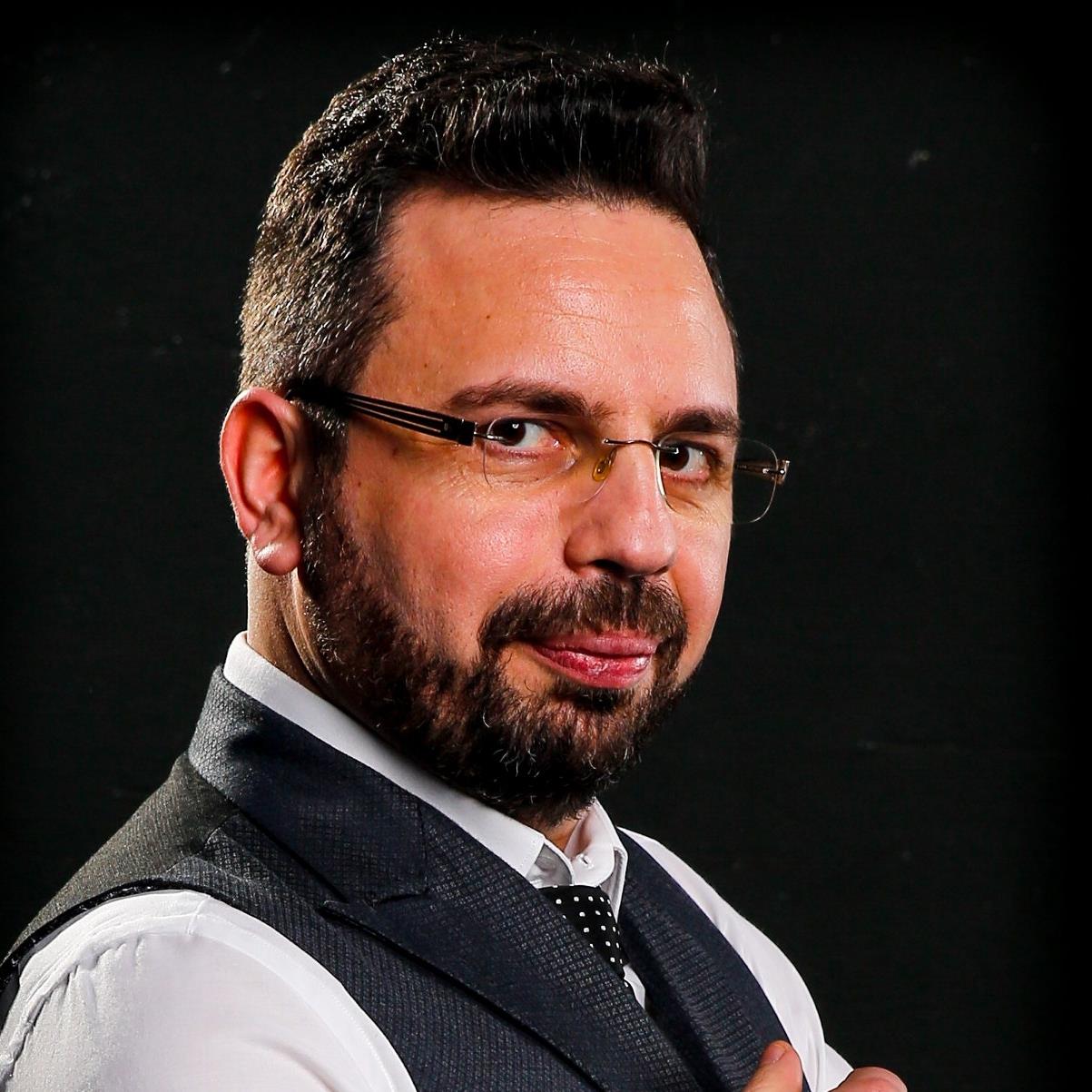 business_279546471970242560_o